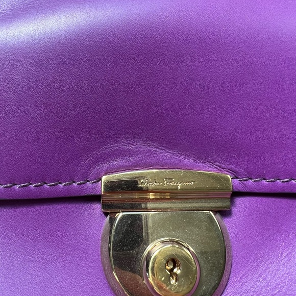 Ferragamo Purse - Picture 5 of 6